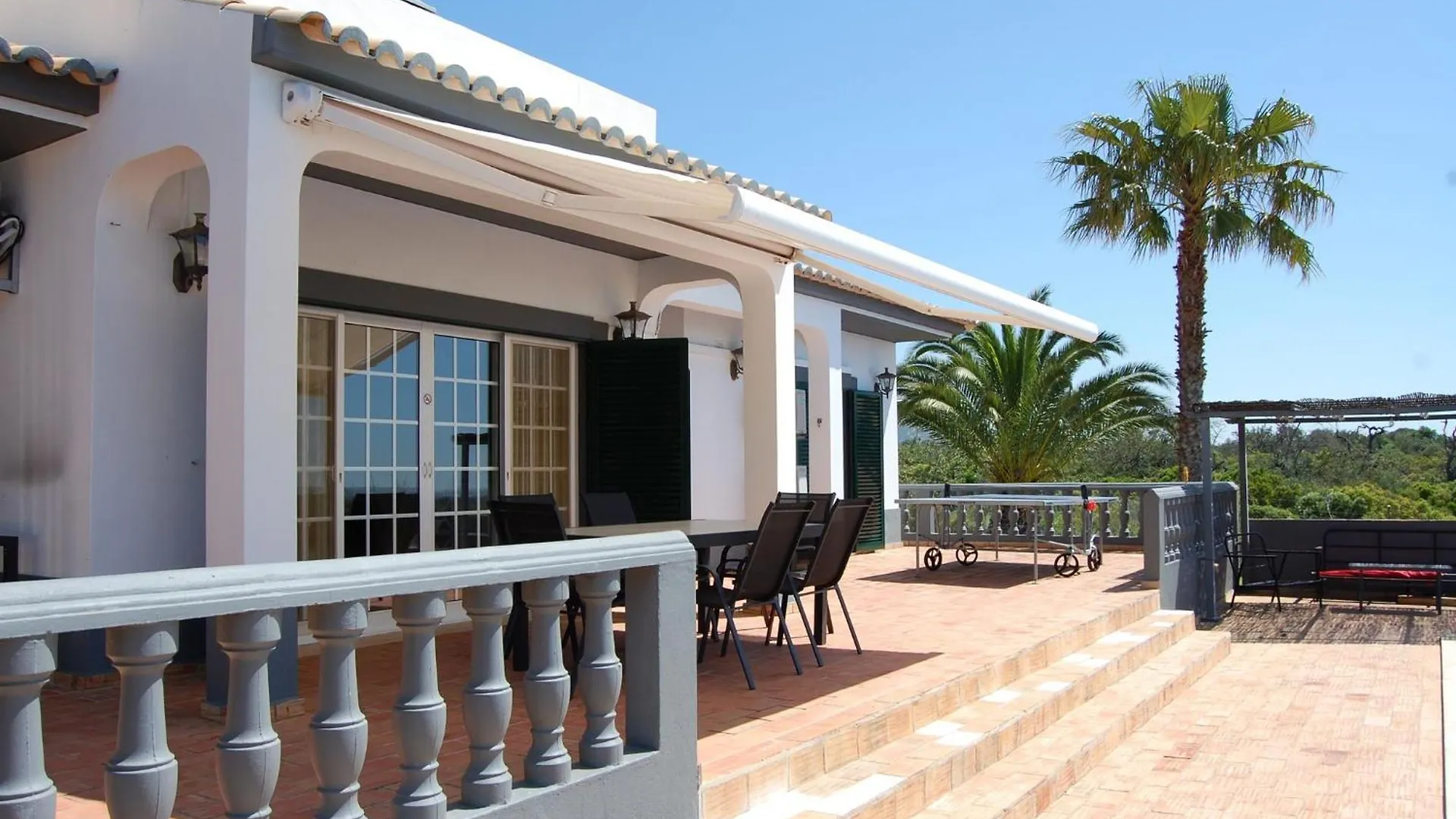 Villa Monte Alegrete With 3 Bedrooms And Sea View FAO